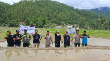 BM3 Perkuat Pemulihan Desa Tetingi lewat Tanam Raya, Bantuan Jetor, dan Lumbung Desa Berbasis Syariah