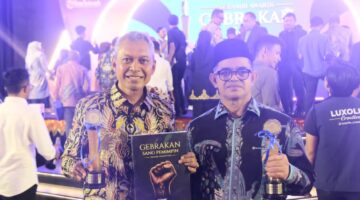 Agustus 2026 Azanuddin Kurnia Terima Dua Penghargaan Bergengsi